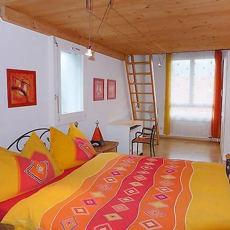 Sleeps 12 Wifi * Steffisburg